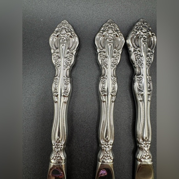 Oneida Michelangelo 4 Knives Heirloom Stainless Flatware Replacements - Picture 2 of 9